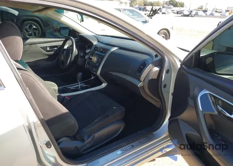 2014 Nissan Altima 2.5 Sv z USA, uszkodzony, nr VIN 1N4AL3AP0EN211532